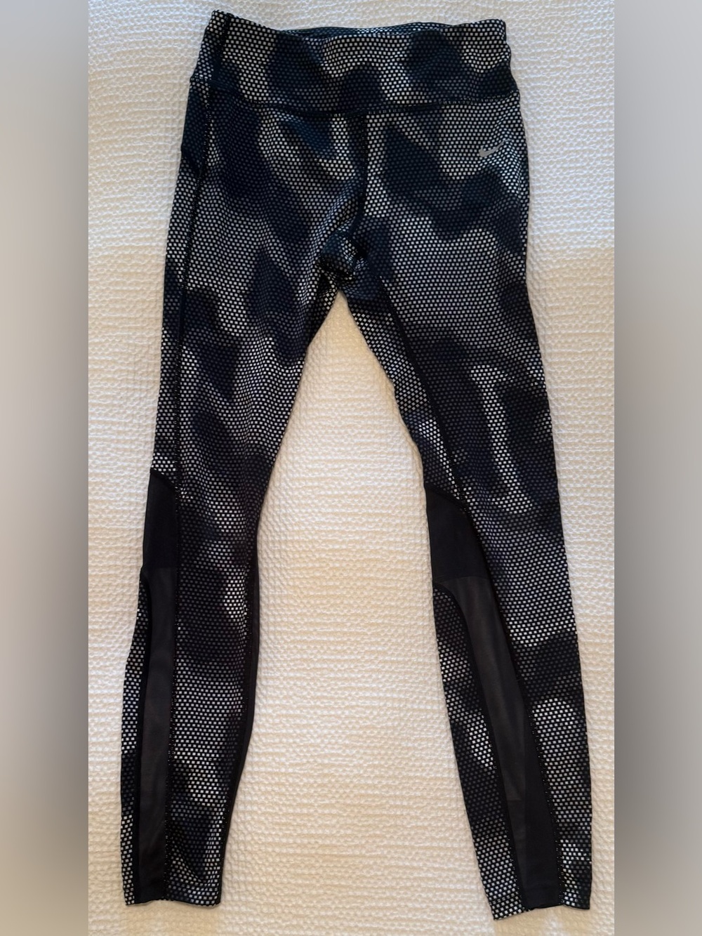 Nike | Black White Dot Pattern Leggings | Mesh Panels | Women's M